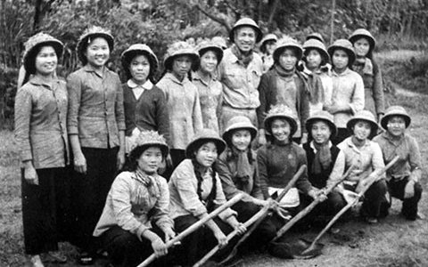   Kỷ niệm 72 năm Ngày truyền thống lực lượng Thanh niên xung phong Việt Nam (15/7/1950 - 15/7/2022)